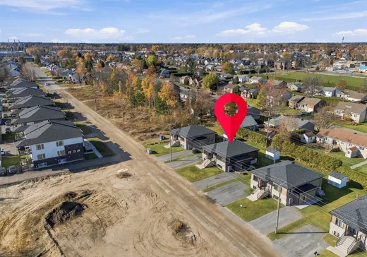 Duplex for Sale - 2073-2075Z 2e Allée, Drummondville, J2A 0R3