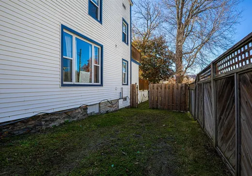Duplex for Sale - 421-423 Rue Lawford, Sherbrooke, J1G 2C2