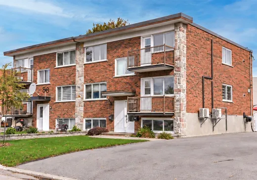 4-Plex à vendre - 1910-1912 Rue de Lombardie, Laval (Vimont), H7M2W1