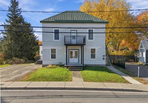 Duplex for sale - 33-35 Boul. D'Youville, Châteauguay, J6J4R2