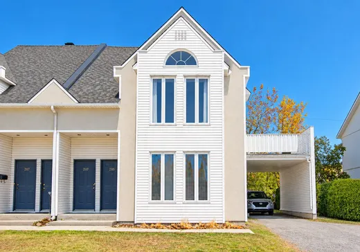 Duplex à vendre - 2115-2117 Boul. Maurice, Saint-Jérôme, J7Y 4M8