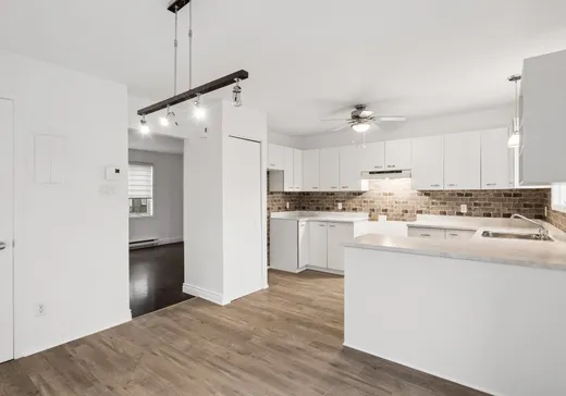 4-Plex à vendre - 697 Rue Pie-XII, Vaudreuil-Dorion, J7V 8S2