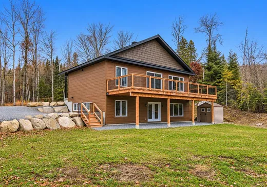 Duplex à vendre - 559-559A Mtée Gagnon, Sainte-Marguerite-du-Lac-Masson, J0T1L0