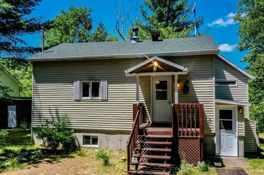 Maison à étages à vendre - 481 Chemin de la Chapelle, St-Mathieu-Du-Parc, G0X1N0