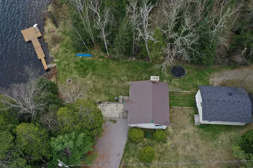 Maison à vendre - 186 Ch. de la Montagne, Lac-Saguay, J0W 1L0