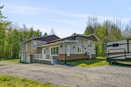 Maison à vendre - 3380 Route 201, Saint-Antoine-Abbé, J0S 1N0