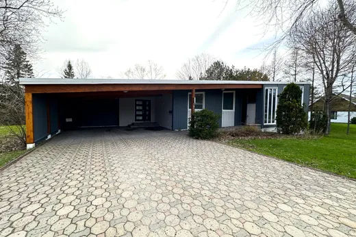 Maison à vendre - 492 Av. Desjardins, Matane, G4W 2Z9