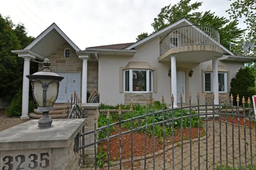 Two or more stories for sale - 3235 Rue Cherrier, Île-Bizard, H9C1P8