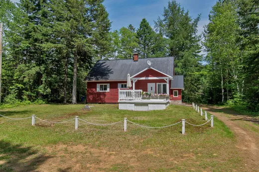 Maison à étages à vendre - 7747 Ch. de la Presqu'île, Saint-Damien, J0K2E0