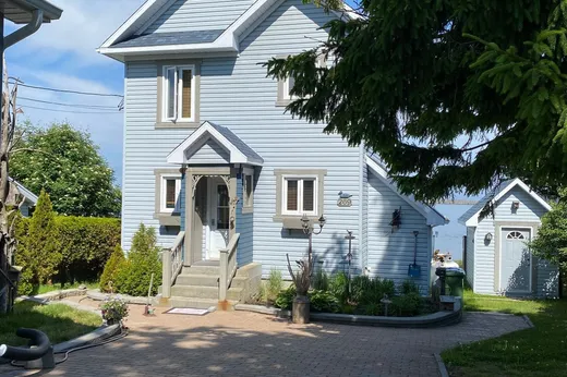 Maison à étages à vendre - 269 Rue de la Grève, Cacouna, G0L1G0
