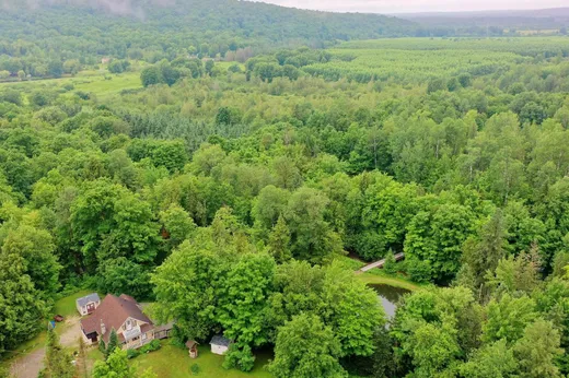 Maison à vendre - 5709-5713 Ch. du Mont-Valcourt, Valcourt, J0E 2L0