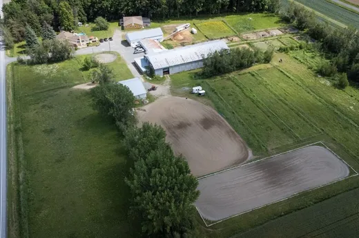 Fermette à vendre - 3605 Ch. Benoit, Sainte-Madeleine, J0H 1S0