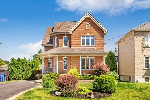 Two or more stories for sale - 3063Z Rue Bouthillier, Carignan, J3L0J3