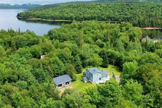 Two or more stories for sale - 15935 Ch. du Lac-Kiamika, Rivière-Rouge, J0T1T0