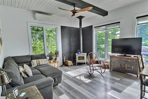 Maison à vendre - 121 Rue de la Croix, Saint-Léon-le-Grand, G0J 2W0