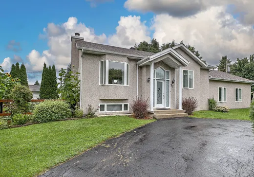 Maison à étages à vendre - 32 Rue Guybério, Berthierville, J0K1A0