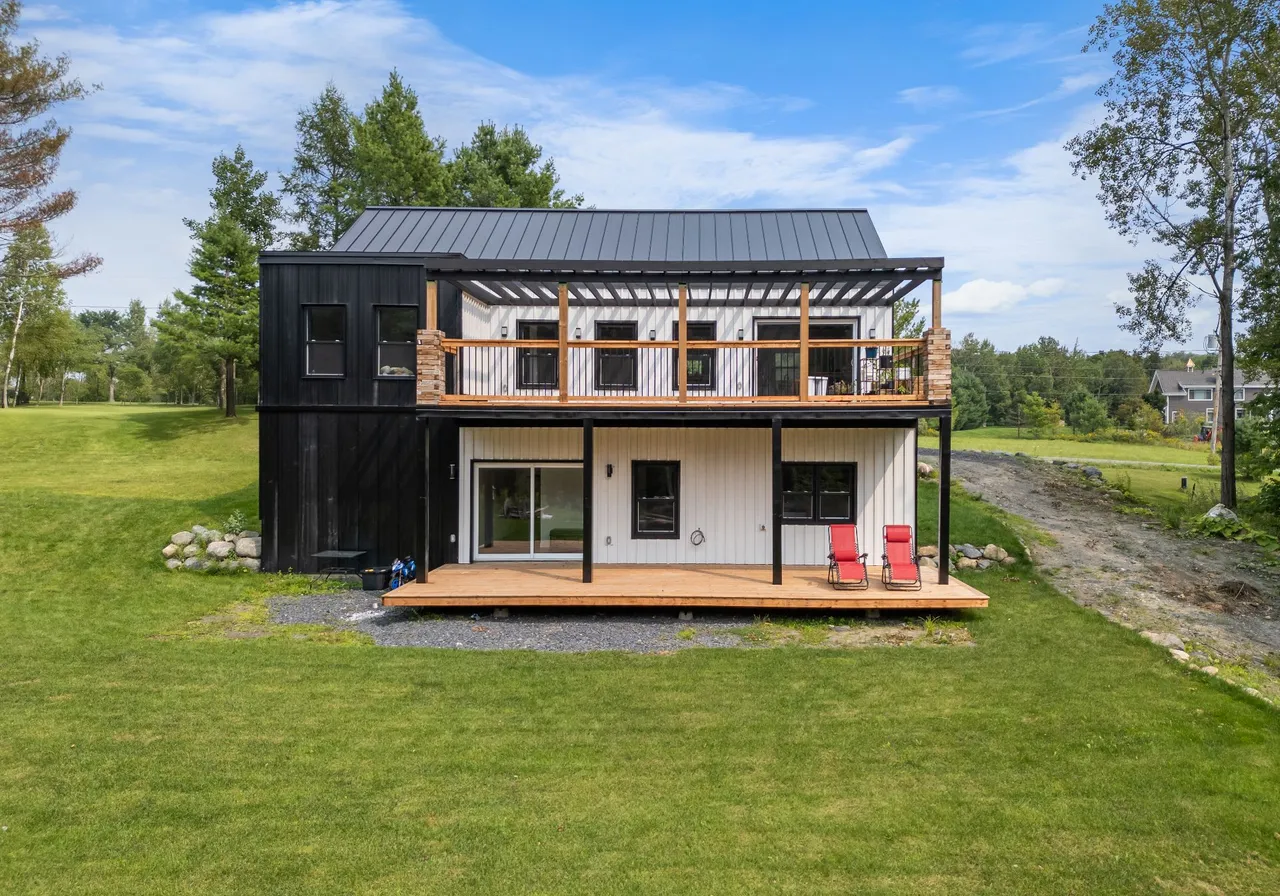 Maison à vendre - 310 Rue des Champs-Élysées, Magog, J1X 0K9