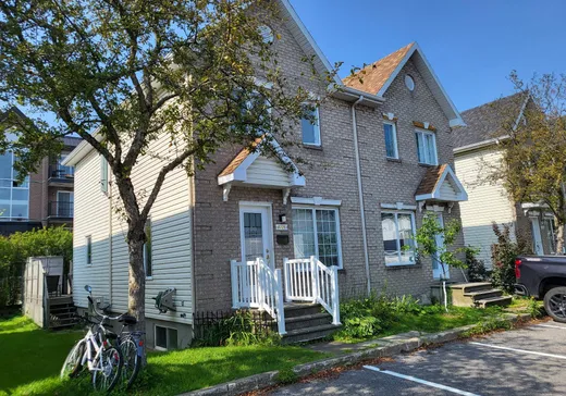 Maison à étages à vendre - 6725 Rue Calvin, Les Rivières, G2C2A4