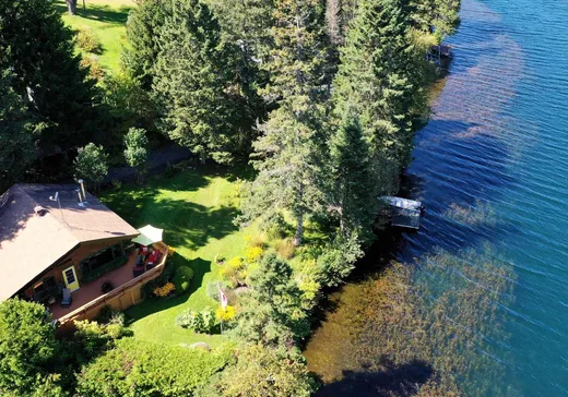 Maison à vendre - 330 Ch. du Lac-Duhamel, Mont-Tremblant, J8E 2H1