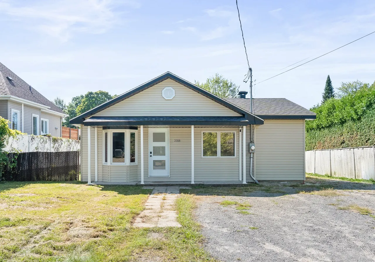 Maison à vendre - 2058 Rue Laprade, Mascouche, J7L 2B3