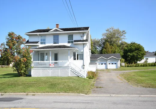 Maison à étages à vendre - 5 Rue Principale N., Saint-Pierre-de-Lamy, G0L4G0