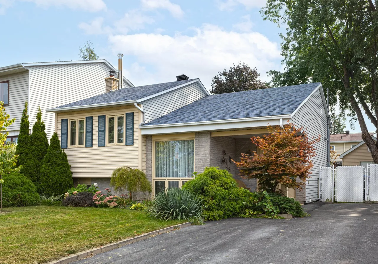 Maison à vendre - 34 Rue Florence, Montréal-Ouest, J7V 8A9