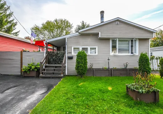 Maison à étages à vendre - 3950 Boul. Sir-Wilfrid-Laurier, St-Hubert, J3Y5Y9