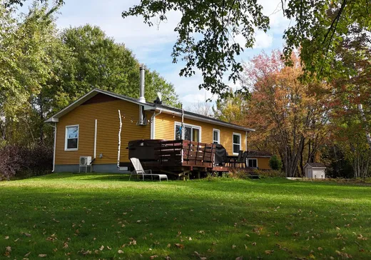 Two or more stories for sale - 2131 Ch. Fontaine, Weedon, J0B3J0