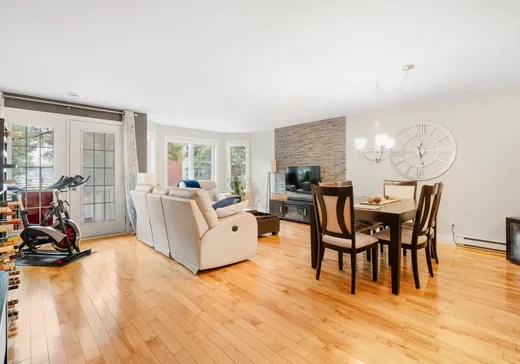 Condo à vendre - 4675 Rue De Chambly 2, Montreal-Downtown, H1X 3P5