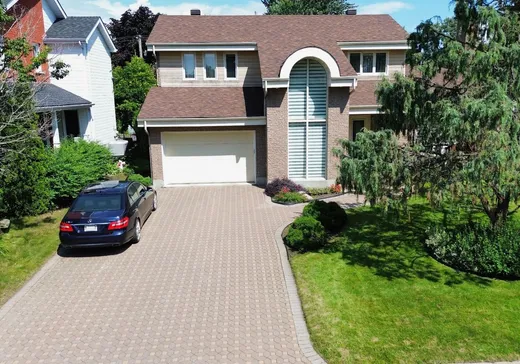 Maison à vendre - 745 Rue Galbrand, Laval, H7X 3B5