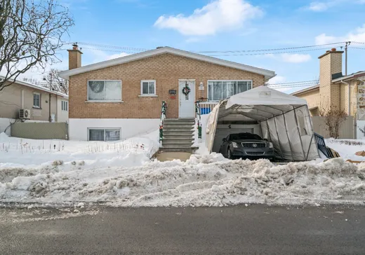 Bungalow for sale - 8380 Rue Malouin, Saint-Léonard, H1P2M9