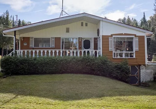 Maison à vendre - 99 Ch. du Lac-Beauchamp, St-Donat-De-Montcalm, J0T 2C0