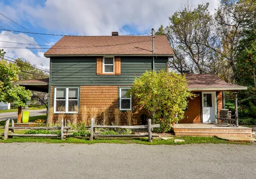 Maison à étages à vendre - 910 Ch. du Village, Morin-Heights, J0R1H0