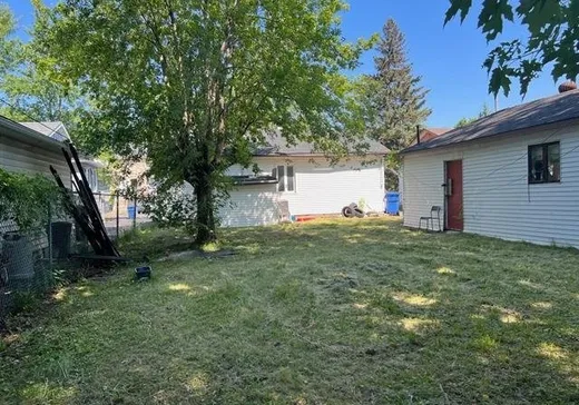 Maison à vendre - 5845 Rue Angèle, Brossard, J4Z 1B6