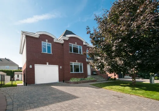 Maison à étages à vendre - 1132 Rue Ernest-Lavigne, Boucherville, J4B0A1