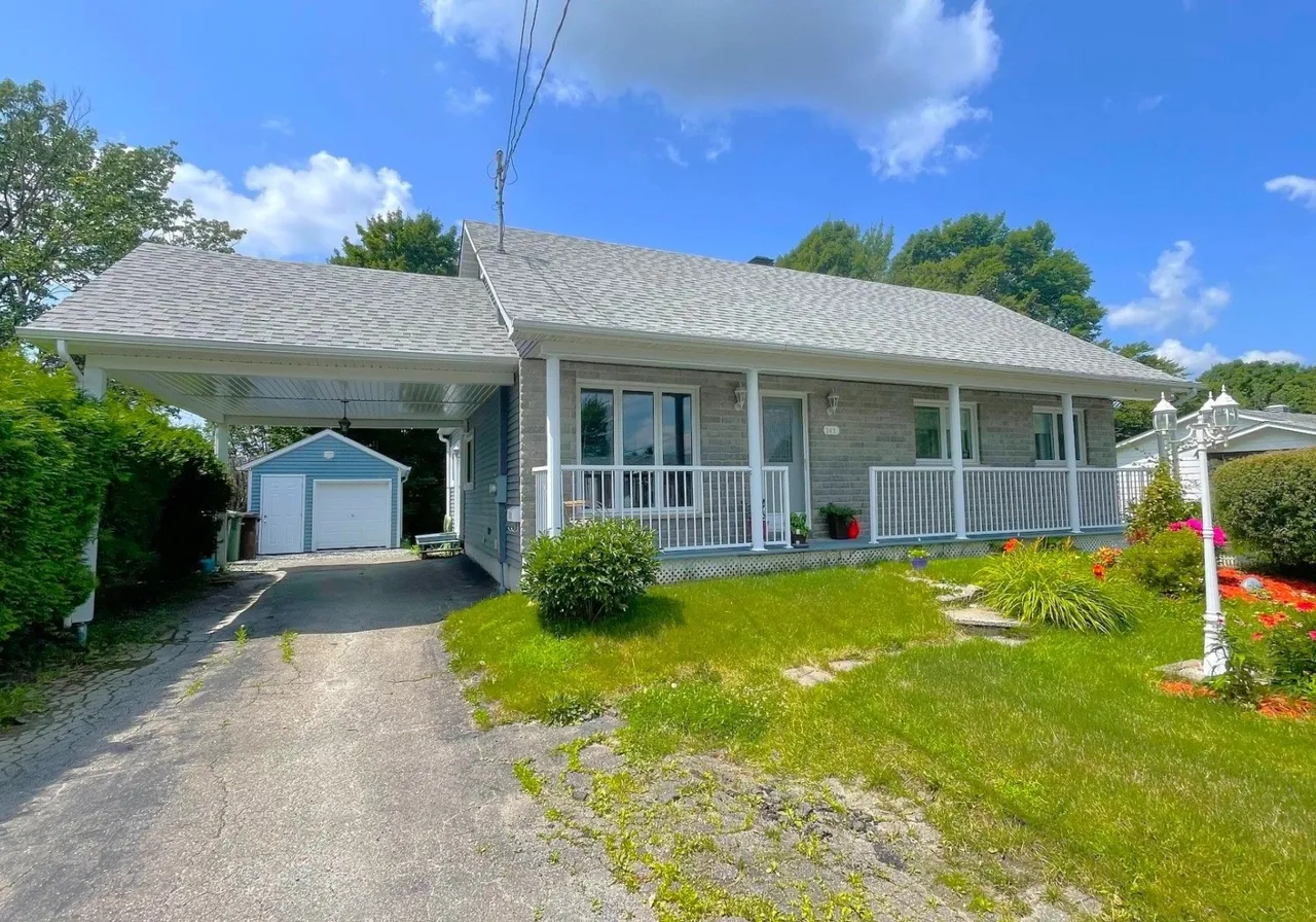 Maison à vendre - 243 Rue Allard, Sherbrooke, J1G 3X9