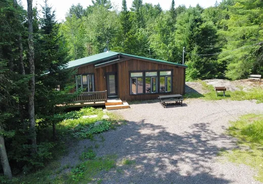 Bungalow à vendre - 33 Ch. des Buffalos, Grenville, J0V1B0