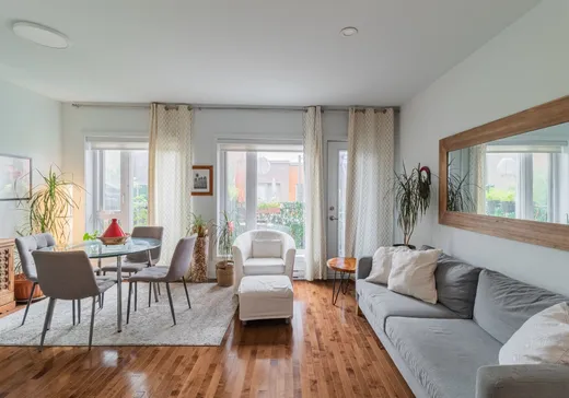 Condo for sale - 5323 Rue St-Denis, Plateau Mont-Royal, H2J 2M4