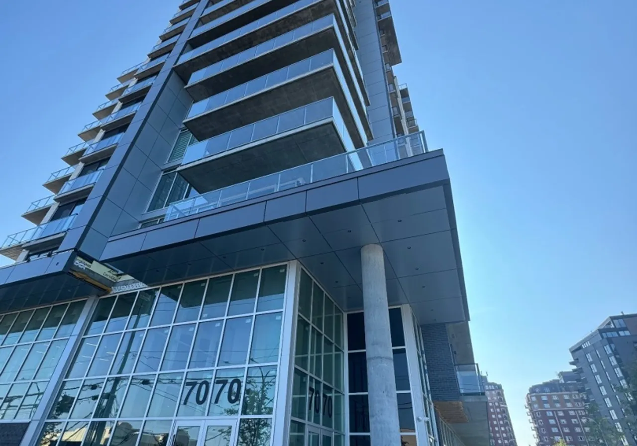 Condo à vendre - 7070 Boul. Newman, LaSalle, H8N 0K1