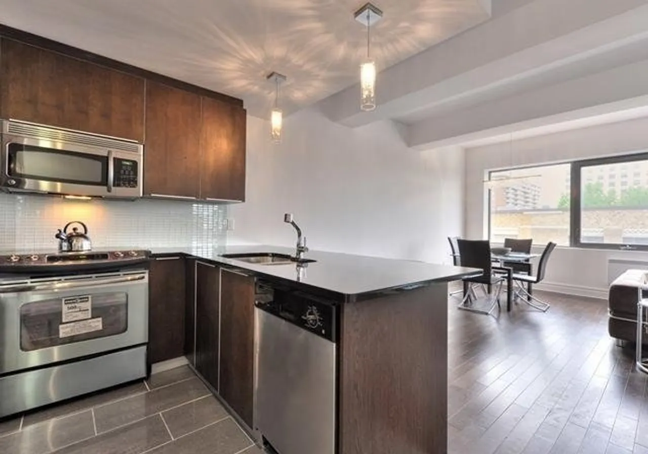 Condo à vendre - 1010 Rue Ste-Catherine E., Ville-Marie (Montréal), H2L 2G3