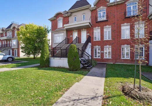 Condo à vendre - 7958 Rue Angèle, Laval, H7A4K1