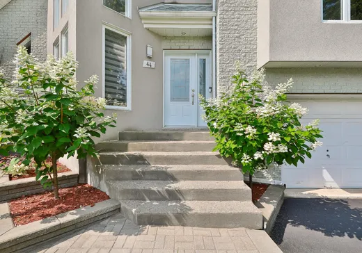 Maison à vendre - 44 Rue de l'Infanterie, Blainville, J7C 5A5