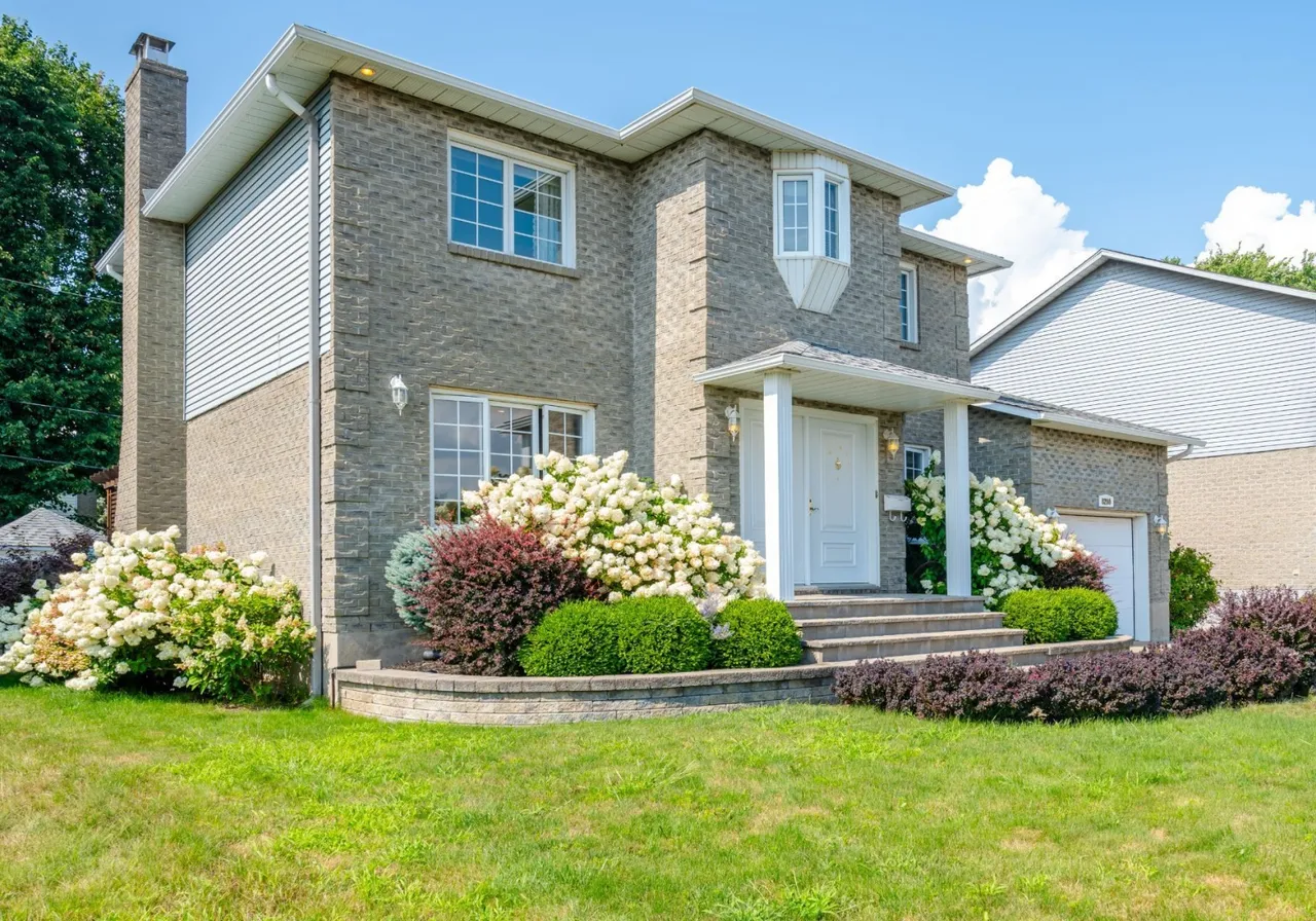 Maison à vendre - 8280 Av. San-Francisco, Brossard, J4X 1Y4