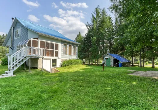 Maison à vendre - 1281 Rg du Lac-Caché, St-Alexis-Des-Monts, J0K 1V0