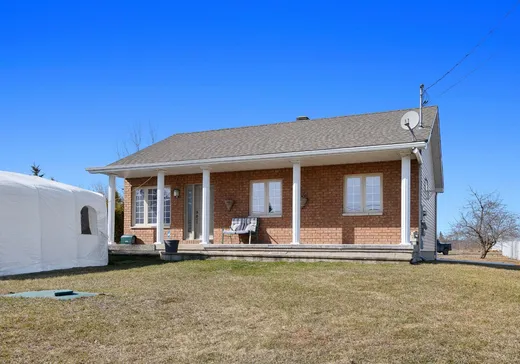 Fermette à vendre - 1981 Boul. Maloney E., Gatineau, J8R3Z3