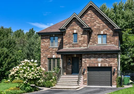 Maison à étages à vendre - 1910 Rue des Lilas, Chambly, J3L0E9