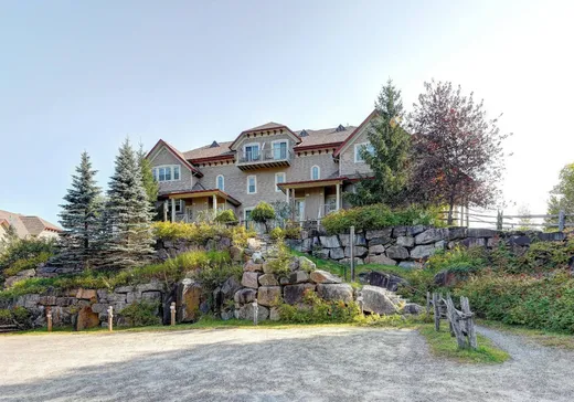 Chalet à vendre - 225 Rue du Mont-Plaisant, Mont-Tremblant, J8E1L2