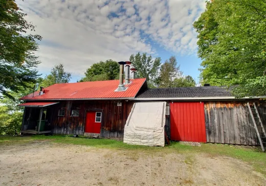 Fermette à vendre - 1762 Côte des Bonami, Mont-Laurier, J9L 3G5