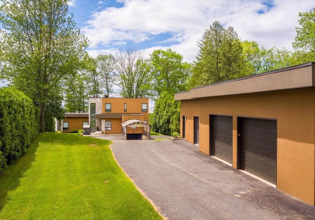 Maison à vendre - 10935 Rue Notre-Dame O., Trois-Rivières-Ouest, G9B 6V8