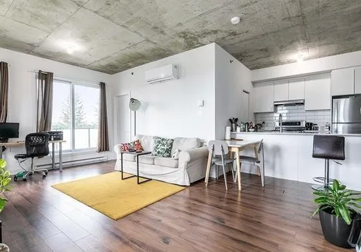 Condo à vendre - 6780 Boul. Newman, LaSalle, H8N 0H1